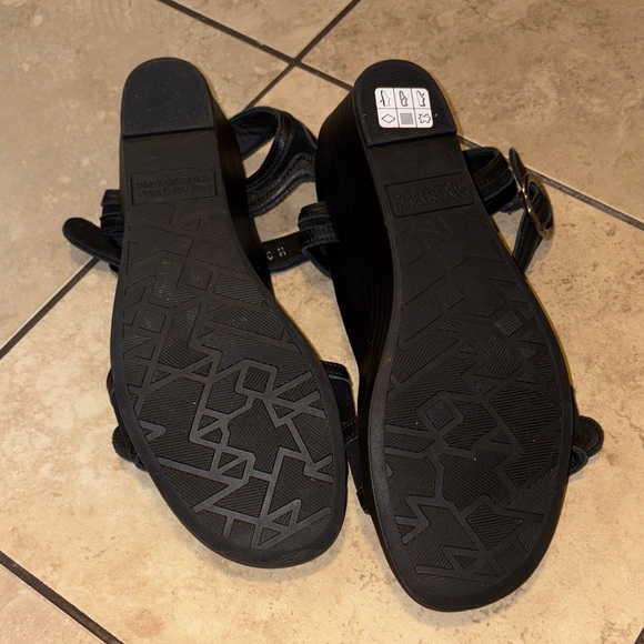 SAS Seight Black Wedge Sandals Size 10M - Picture 5 of 9
